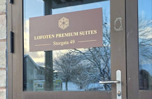 Leknes Apartment | Lofoten Premium Suites #Sea Breeze