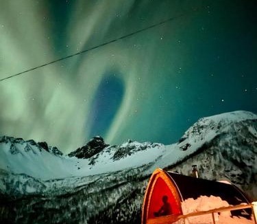 Austvagoy Villa | Lofoten Red Villa