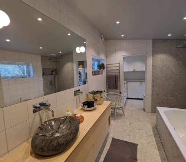 Vestvagøy Villa | Lofoten Seaside House