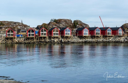 Ballstad Cabin | Lofotveggen Panorama