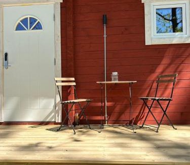 Ludvigsborg House | Log cabin with hot tub and views
