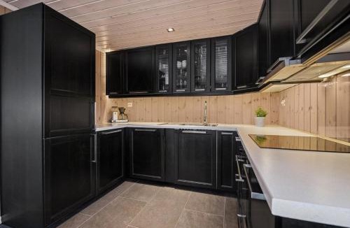 Rauland House | Log Cabin With Hot Tub In Rauland