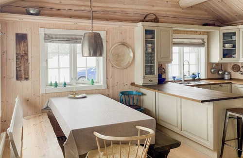 Nore og Uvdal House | Log cabin with modern solutions