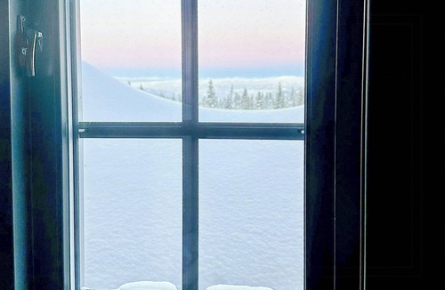 yer House | Log cabin with views of Jotunheimen