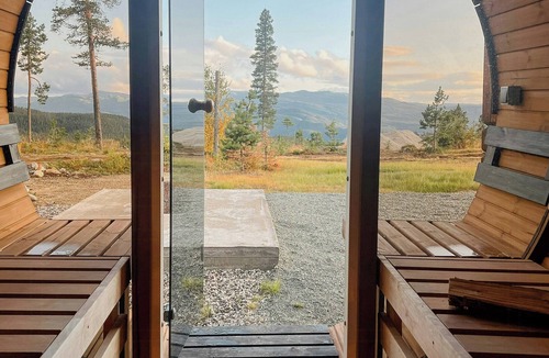 Vikberget House | Log cabin with views over Turufjell