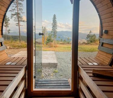 Vikberget House | Log Cabin With Views Over Turufjell