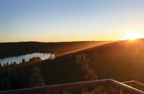 Vetlanda House | Look forward to a magnificent lake panorama in this modern and comfortable vacation home!