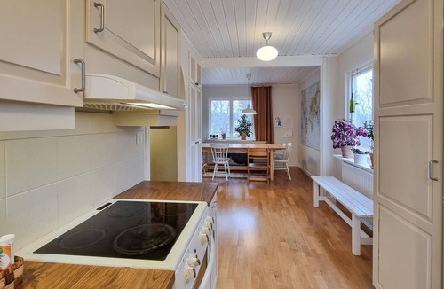 Jonkoping House | Look forward to a wonderful vacation with the whole family in this inviting vacation home.