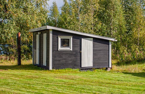 Stromsund House | Look forward to a wonderful vacation in the beautiful Swedish nature.