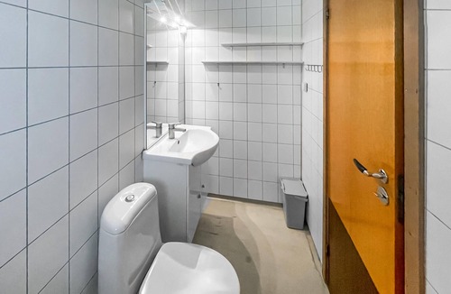 Dovre Apartment | Lovely apartment in Dovre with WiFi