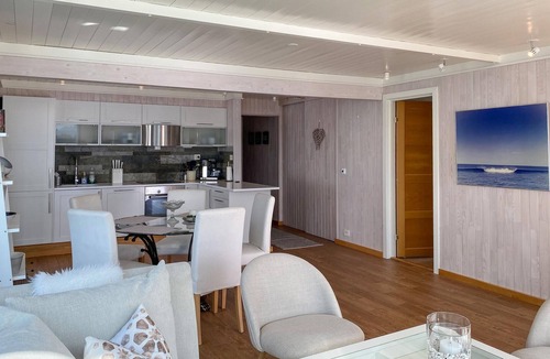 Ulstein Municipality Apartment | Lovely apartment in Gurskøy with sauna
