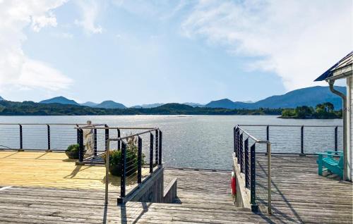 Ulstein Municipality Apartment | Lovely Apartment In Gurskøy With Sauna