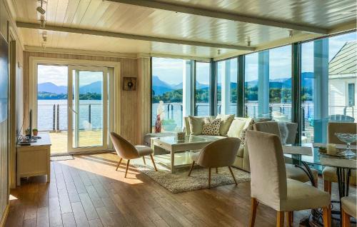 Ulstein Municipality Apartment | Lovely Apartment In Gurskøy With Sauna