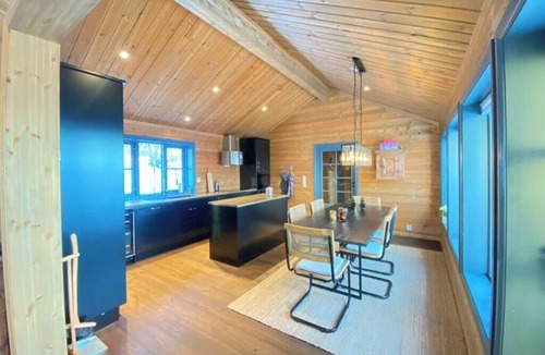 Al Municipality House | Lovely family cabin near Geilo