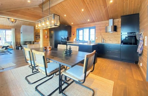 Al Municipality House | Lovely family cabin near Geilo