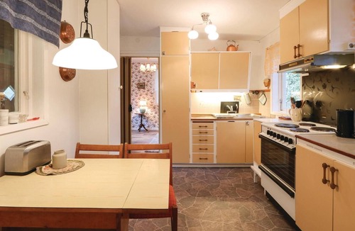 Drakabygget House | Lovely home in örkelljunga with WiFi