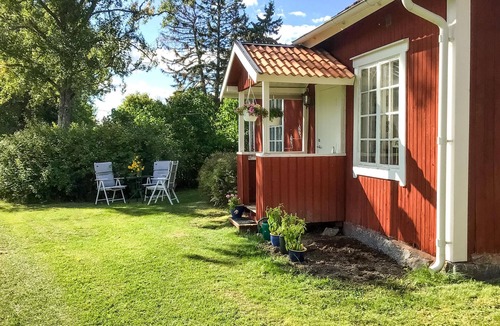 Orsundsbro House | Lovely home in örsundsbro with WiFi