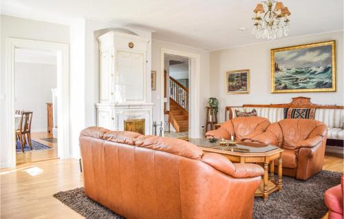 Aryd House | Lovely Home In Åryd With Kitchen