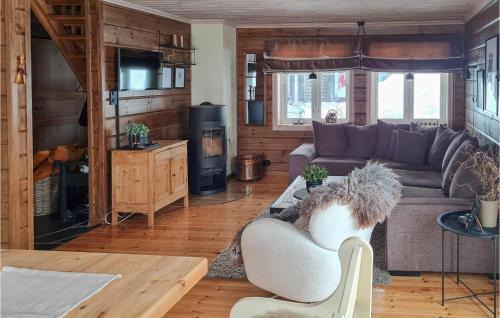 Ljosland House | Lovely Home In Åseral With Kitchen