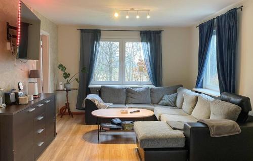 Bredaryd House | Lovely Home In Bredaryd With Wifi
