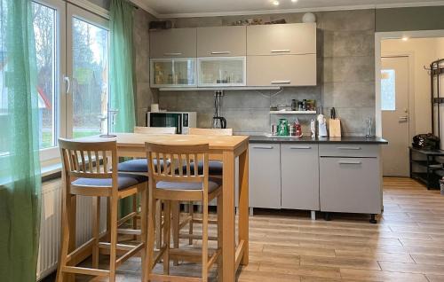 Bredaryd House | Lovely Home In Bredaryd With Wifi