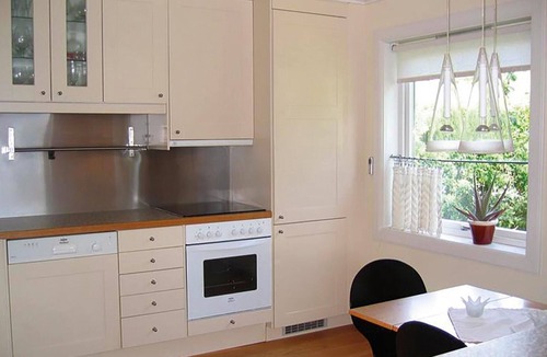 Bygland House | Lovely home in Bygland with house sea view