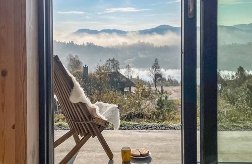 Vinje House | Lovely home in Edland with sauna