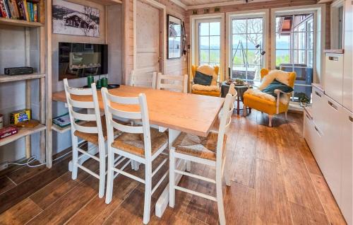 Vinje House | Lovely Home In Edland With Sauna