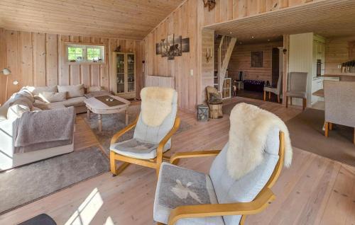 Kroderen House | Lovely Home In Eggedal With Sauna