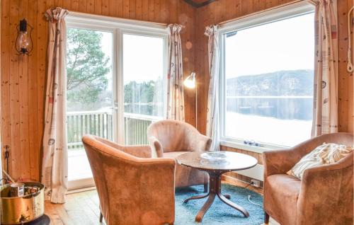 Eikelandsosen House | Lovely Home In Eikelandsosen With Sauna