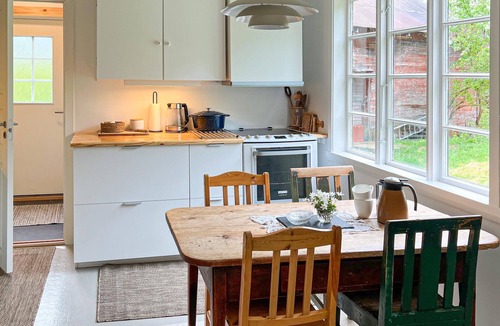 Nesset House | Lovely home in Eikesdal with WiFi