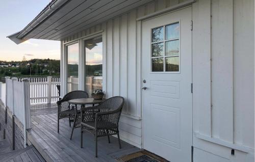 Eina House | Lovely Home In Eina With House Sea View