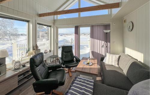 Eina House | Lovely Home In Eina With House Sea View