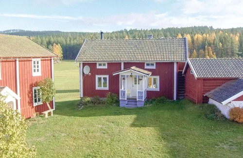 Enviken House | Lovely home in Enviken with WiFi