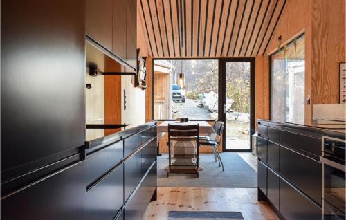 Suldal House | Lovely Home In Erfjord With House Sea View