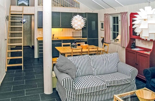 Sor-Fron House | Lovely home in Gålå with sauna