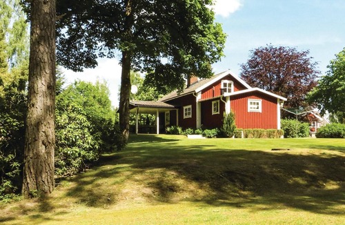 Gemla House | Lovely home in Gemla with sauna