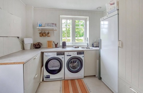 Hoor House | Lovely home in Höör with WiFi