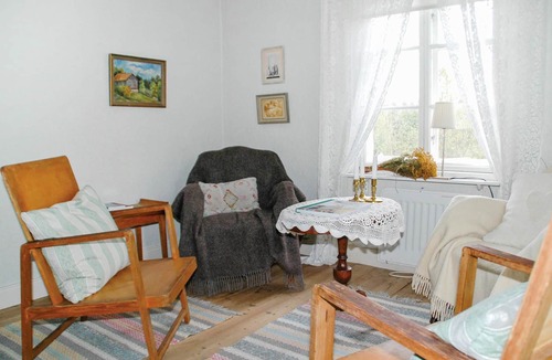 Harryda House | Lovely home in Härryda with kitchen