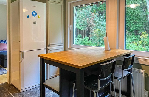 Hishult House | Lovely home in Hishult with WiFi