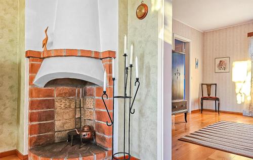 Korsberga House | Lovely Home In Korsberga With Lake View