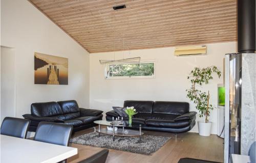 Aneby House | Lovely Home In Lekeryd With Sauna