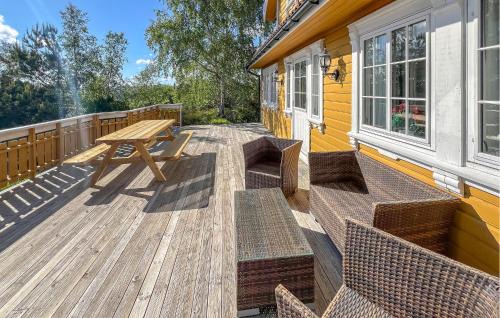 Lindesnes House | Lovely Home In Lindesnes With Sauna