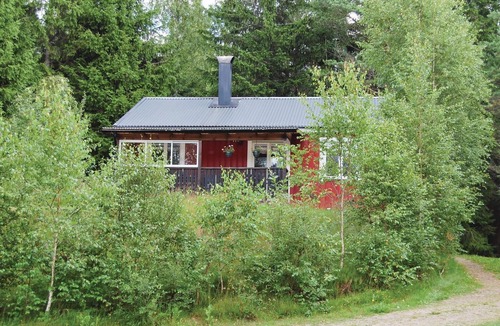 Ljung House | Lovely home in Ljung with lake view