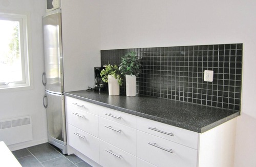 Holminge House | Lovely home in Ljungby with kitchen