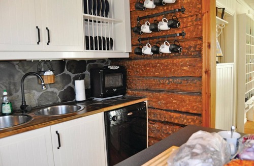 Mellerud House | Lovely home in Mellerud with kitchen