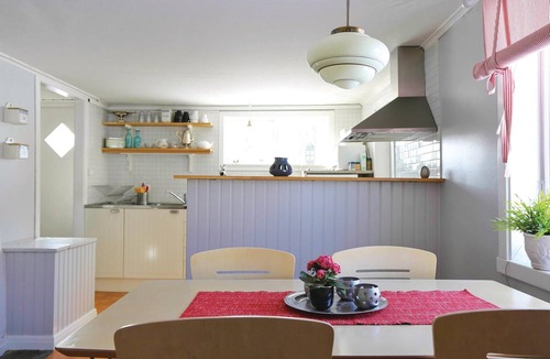 Malmback House | Lovely home in Nässjö with kitchen
