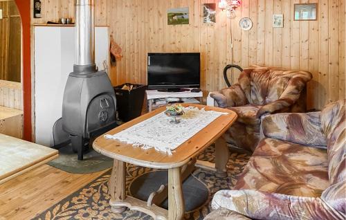 Eid House | Lovely Home In Nordfjordeid With House A Panoramic View