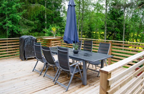 Orebro County House | Lovely home in örebro with sauna