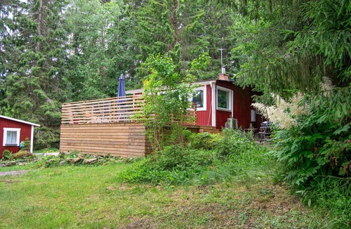 Orebro County House | Lovely home in örebro with sauna